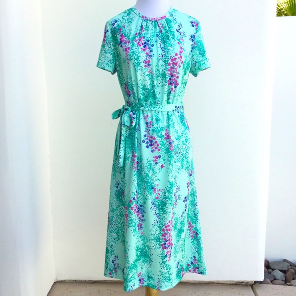 Vintage Floral Baby's Breath Dress - Picture 1 of 5